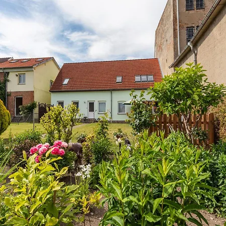 Апартаменты Attractive In Near The Sea *