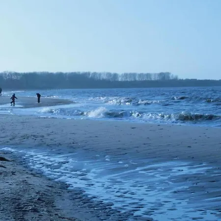 Апартаменты Attractive In Near The Sea