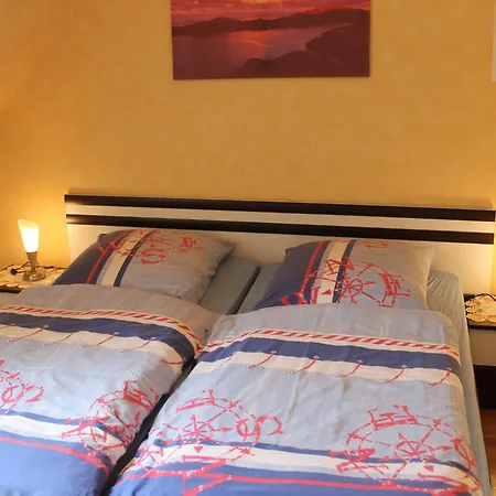 Attractive In Near The Sea * Клюц